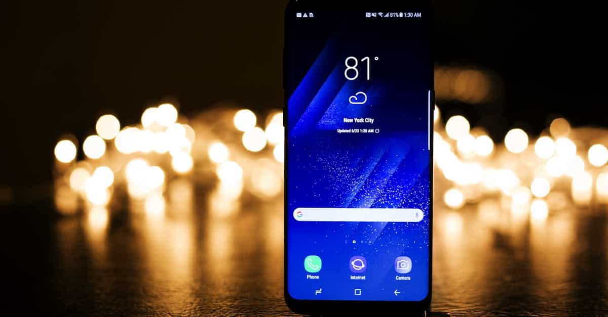 découvrez le smartphone alcatel sous android, alliant performances, design élégant et fonctionnalités innovantes. profitez d'une expérience utilisateur fluide avec un accès à des applications variées et des options de personnalisation adaptées à vos besoins.